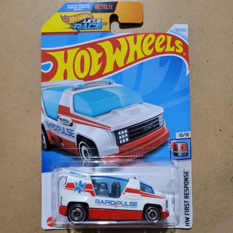 HOT WHEELS RAPID PULSE / HW FIRST RESPONSE [ WHITE RED ]