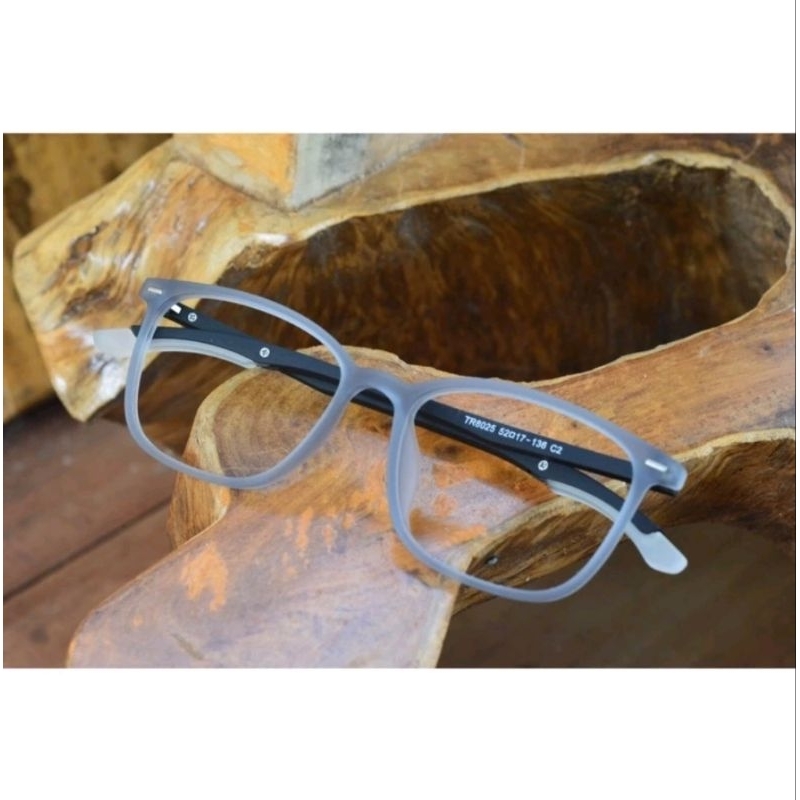 PT6 Kacamata Pria Wanita Lensa Bluecromic Bisa Minus Dan Normal Frame 8025