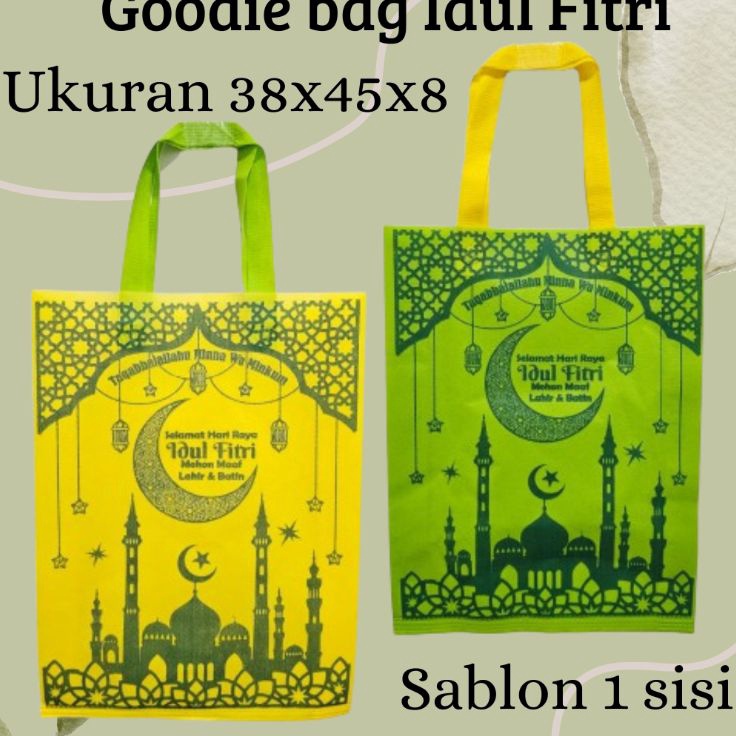 

LUSINAN 12 PCS Goodie bag LEBARAN 38x45x8 Sablon 1 sisitas idul Fitritas spunbond