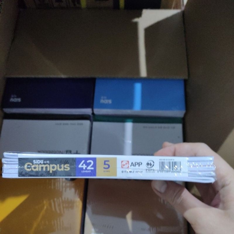 

Promo... Buku Tulis B5 Sidu CAMPUS Isi 42 Lembar Per Pak Isi 5 Buku