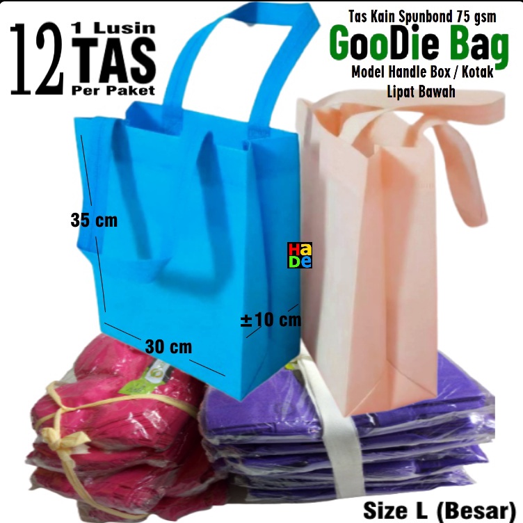 

Revolutionary 1 Lusinan isi 12 Tas Kain Spunbond Goodie Bag Polos Handle Box Kotak Ukuran Besar L 3x35x1 Kantong Belanja Lipat serbaa Kemasan sembako Bingkisan Souvenir Parcel Goody Bag Mika Hantaran Hajatan umroh Paparbag Laundry Totebag Pakaian H