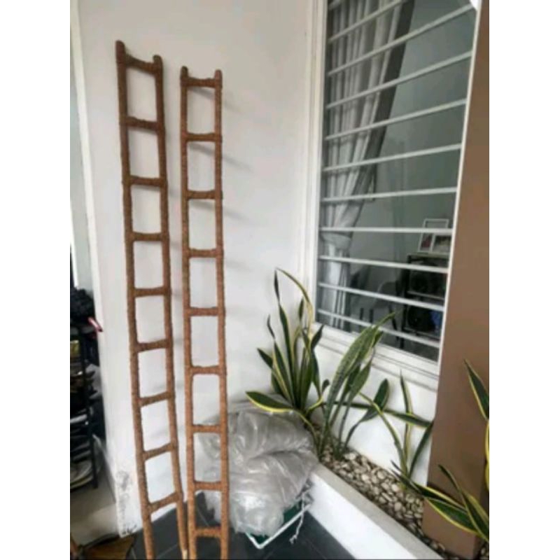 Turus Tangga Penyangga Tanaman Rambat Tinggi 2 meter