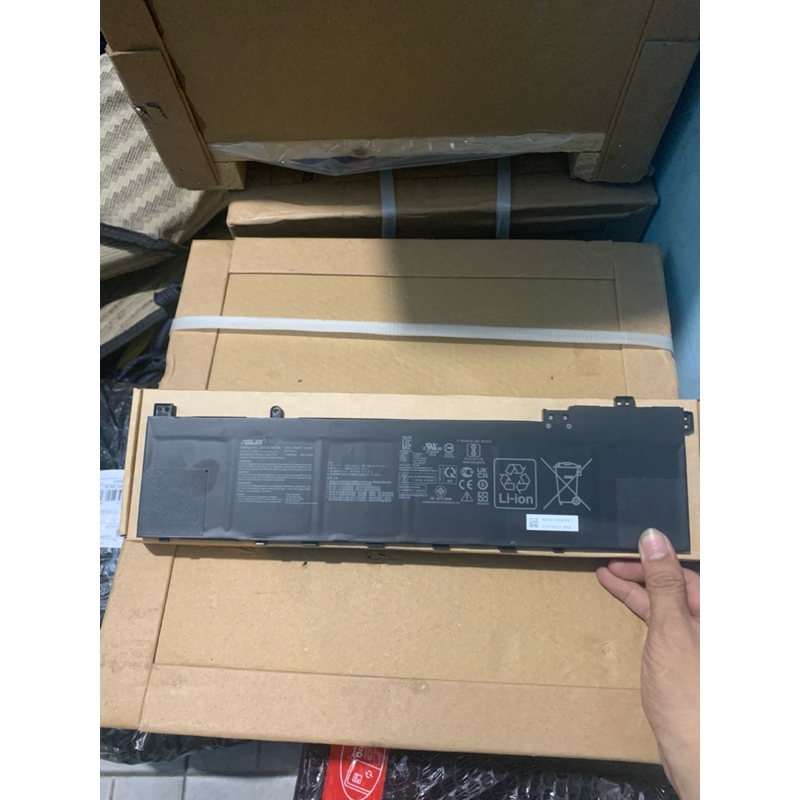 BATERAI ASUS ZenBook Pro 15 OLED  C32N2022 UM535QE VivoBook Pro 16 16X M7600RE M7600QE N7600PC M7600