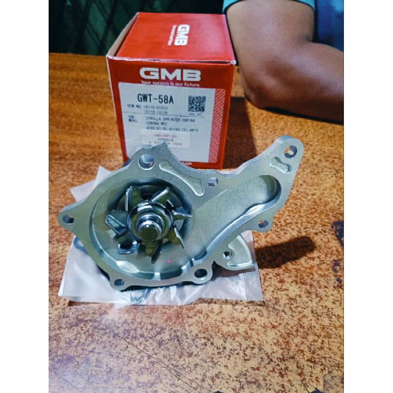 WATER PUMP COROLLA GL TWINCAM AE80 AE92