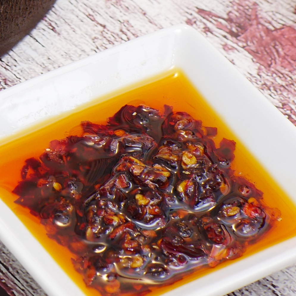 

DIMSUM JUNLI Chili Oil / Minyak Cabe