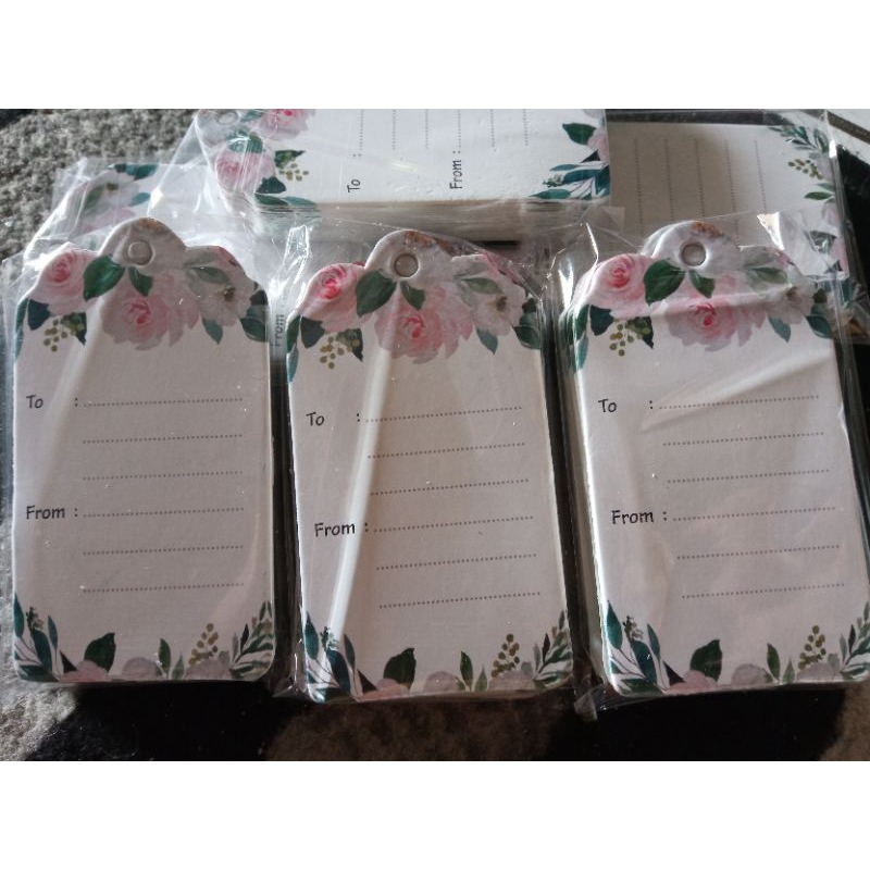 

Hangtag 5x9cm ivory @25pcs