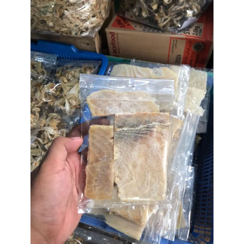 

Mentahan Jambal Roti Khas Kenjeran Surabaya