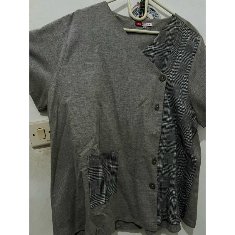 (preloved) Salestock blouse 5XL