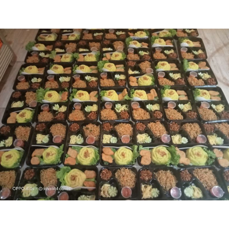 

nasi kuning bento