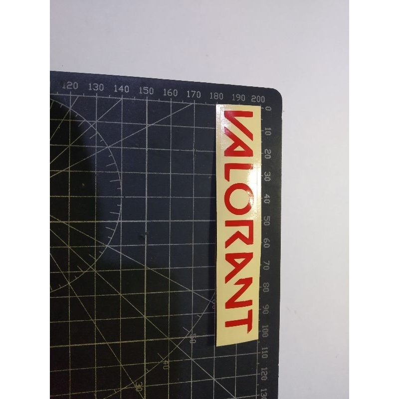 

cutting stiker valorant