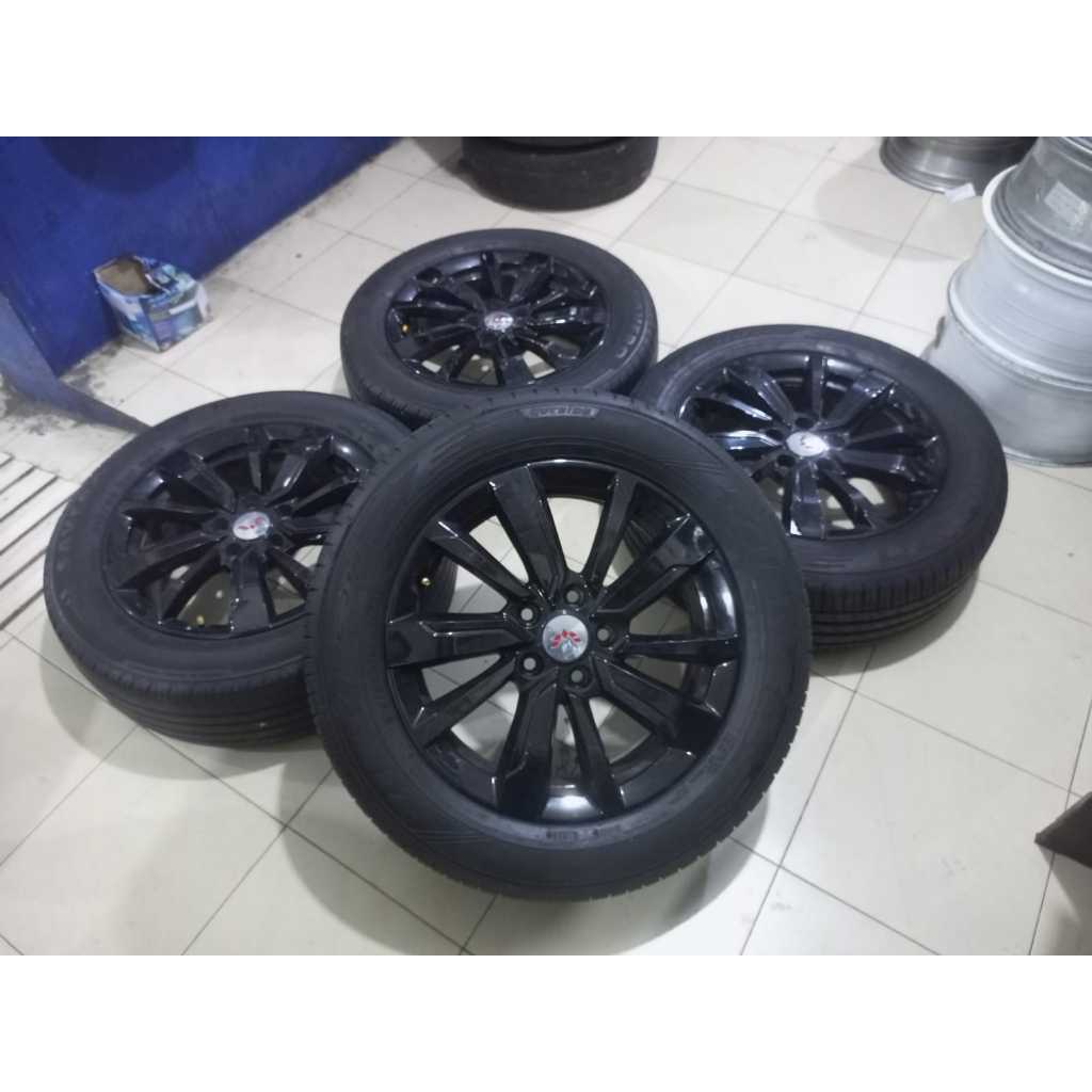 VELG MOBIL BEKAS/COPOTAN STD WULING ALMAZ R17 PCD 5X114
