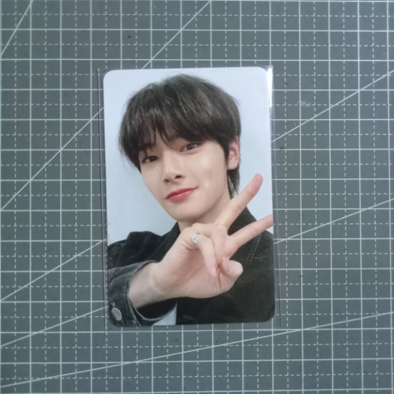 

JUAL PHOTOCARD I.N STRAYKIDS