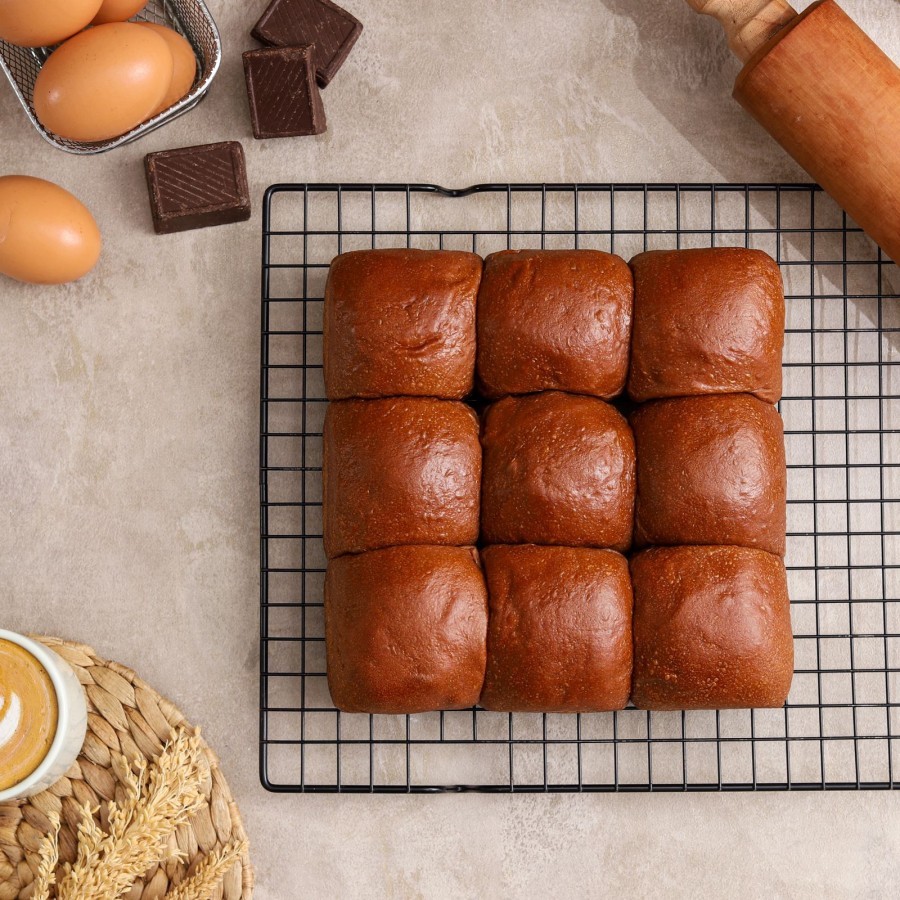 

Belgian Chocolate Sordough Bun Roti Long Permentasi dengan Isian Coklat Belgian