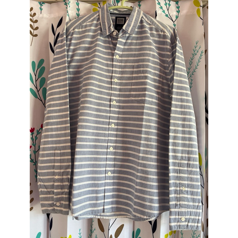 Preloved Kemeja Bombboogie