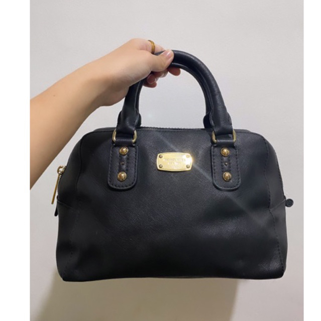 Tas MK Michael kors hitam authentic preloved bag