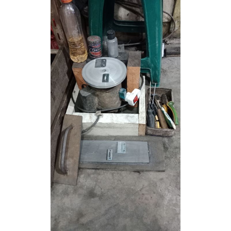 jasa asah clipper / mata mesin pangkas rambut pekanbaru