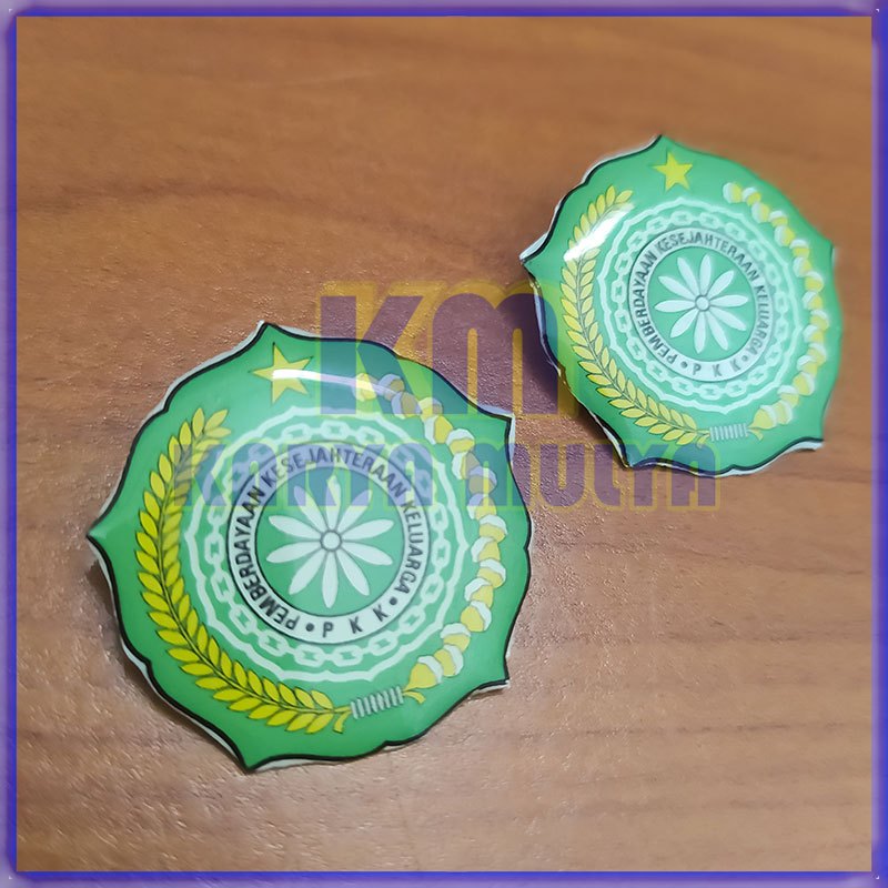 Lencana PKK Pin PKK Hijau Pin Bros PKK Warna Hijau - Karya Mulya