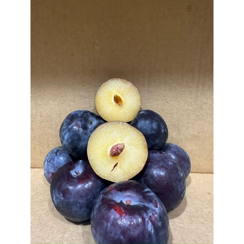 

Buah Plum 1 pack