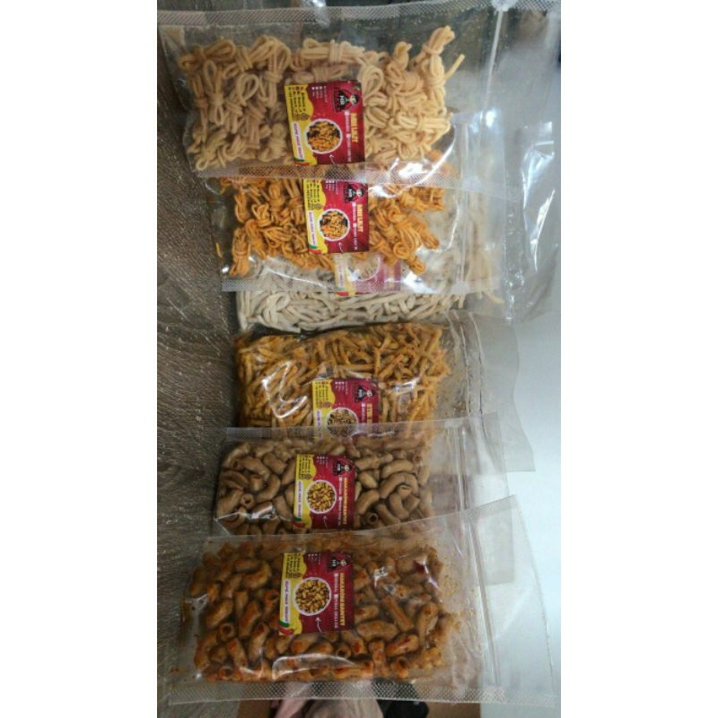 

[Kemasan Ekonomis 100g] Makaroni Bantet + Stik Basreng + Mie Lilit Pedas & Original