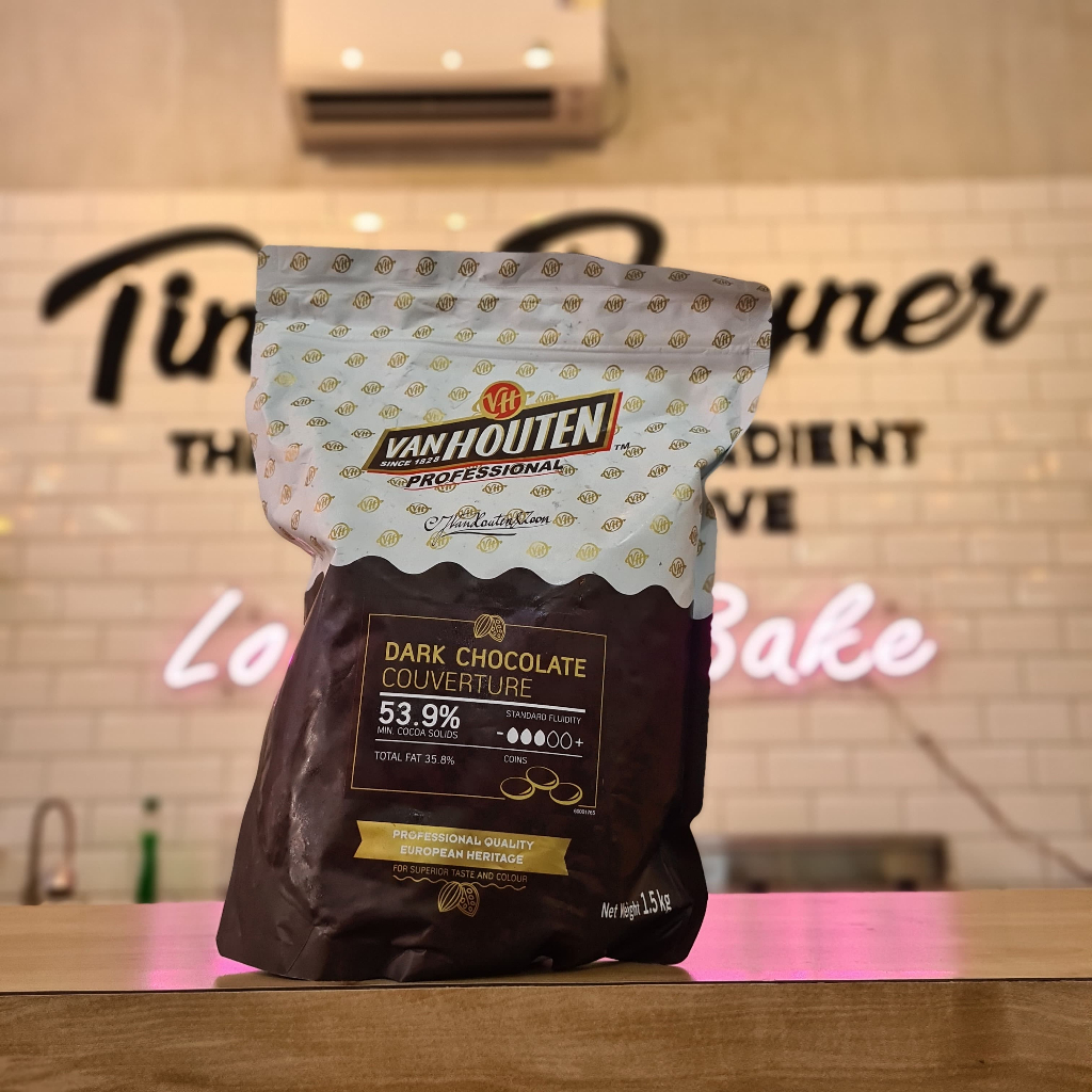 

VAN HOUTEN PROFESSIONAL DARK CHOCOLATE COUVERTURE 53,9% 1,5KG (PL)