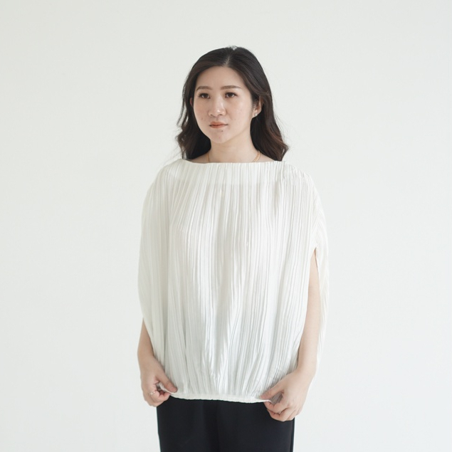 [Studio Philosophy] - Kylie Top - Blouse / Atasan Wanita Bahan Satin
