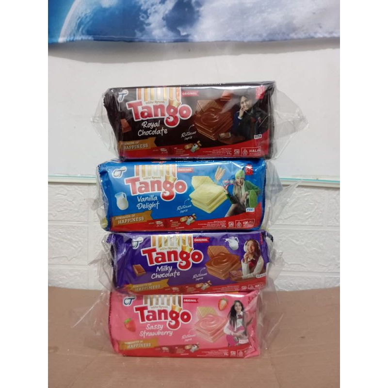 

WAFER TANGO X JKT48 EXCLUSIVE 1 PACK ISI 10 PCS MIX RASA