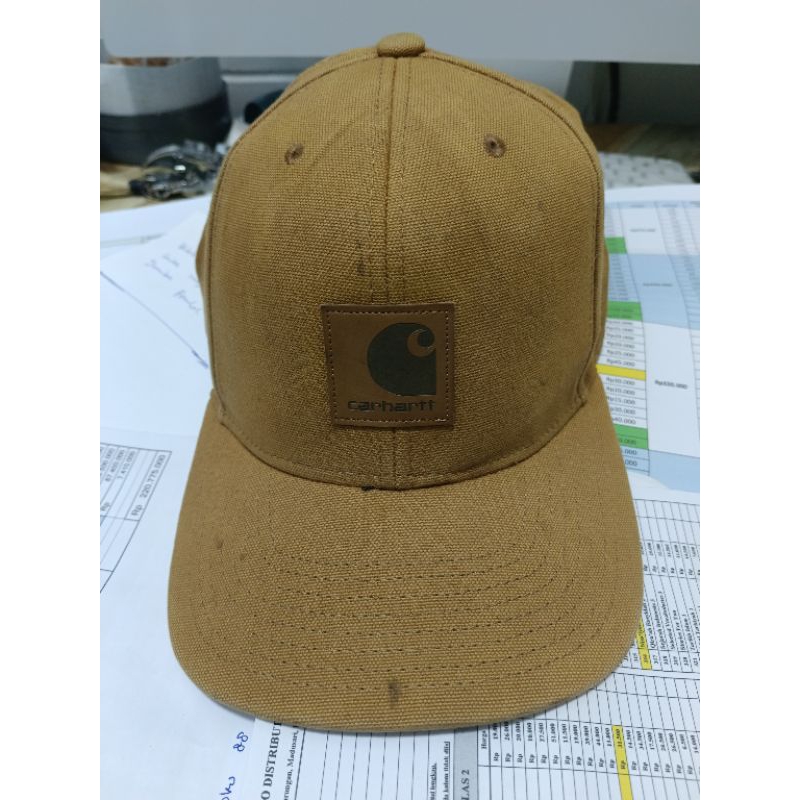 topi carhartt wip patch kulit