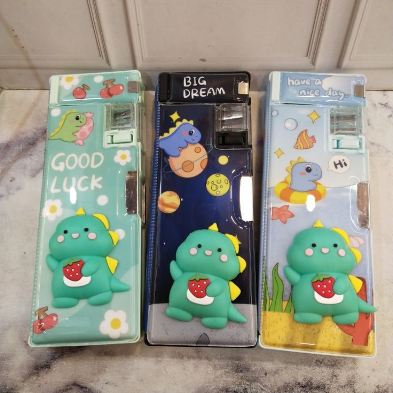 

Kotak Pensil magnet 3D kotak pensil Motif Astronot, unicorn, Bear, Rokket , Dino