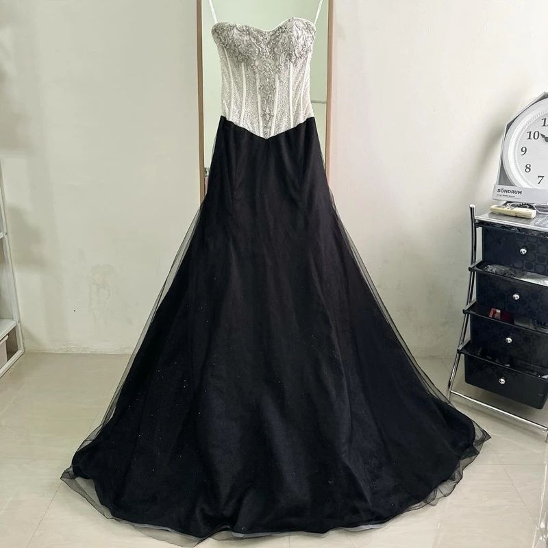 Gaun Pesta Dress Hitam Putih Berekor Duyung Payet Tanpa Lengan Terbuka Wedding Gala Dinner Long S M 