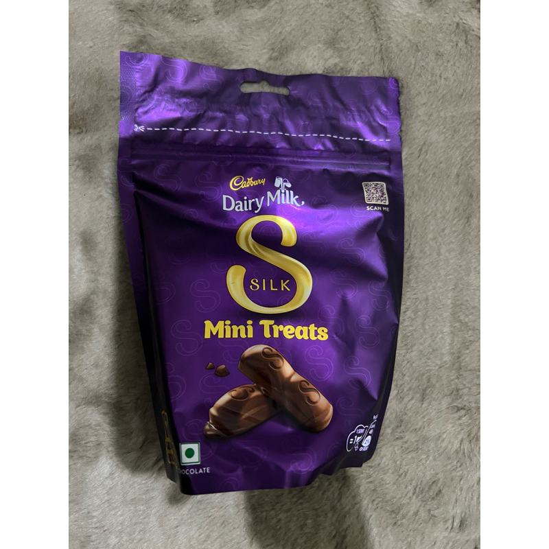 

mini treats cadbury