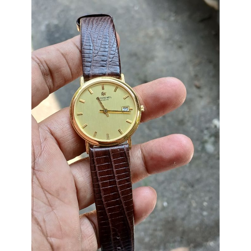 Raymond Weil 5537 Jam Tangan Pria Analog 32mm Emas 18K Electroplated Kulit Hitam