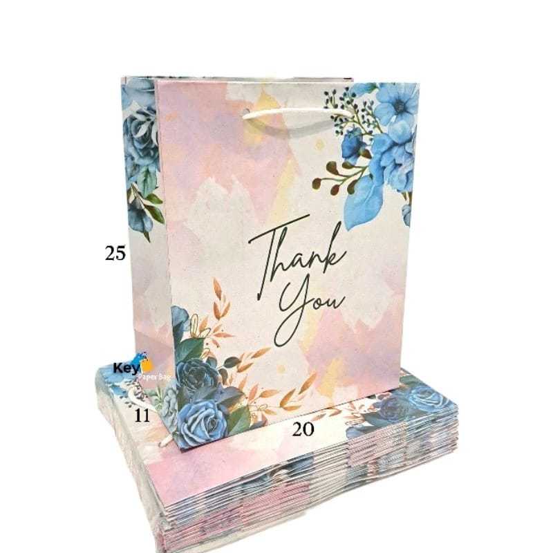 

[ , ] Paper Bag Aesthetic Motif Bunga/ Tas Kado Souvenir atau Ulang Tahun Uk. P20xL10xT25 cm