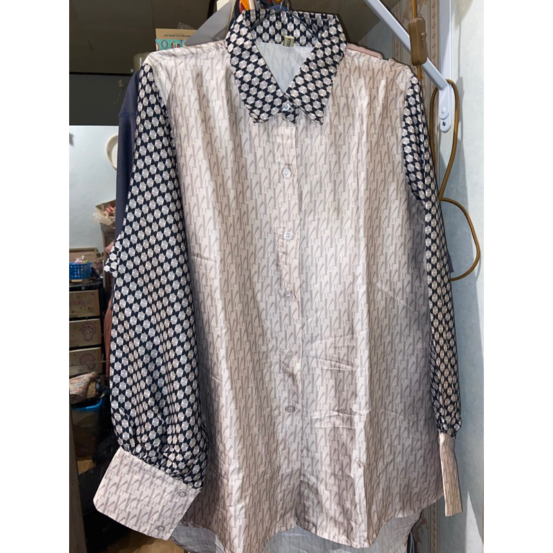 Preloved Vanilla Hijab Monogram Kind Shirt