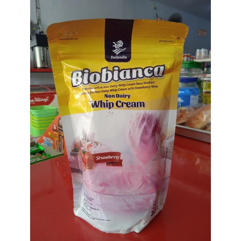 

Biobianca zeelandia whip cream strawberry 200 gram