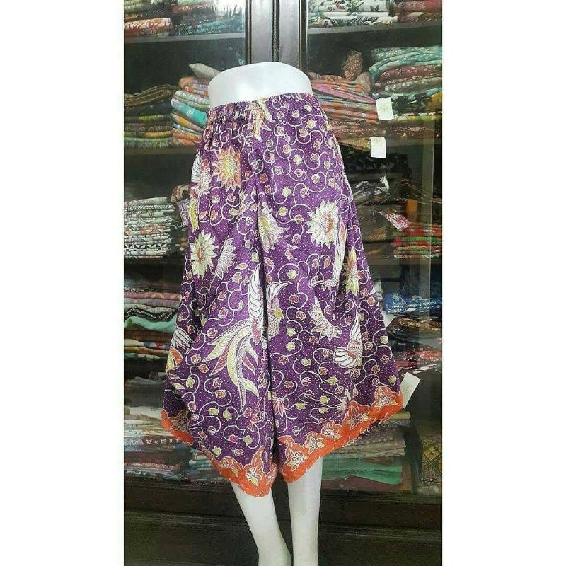 Celana Kulot Pendek / Celana Pendek / Celana Kulot Batik / Celana Pendek Batik