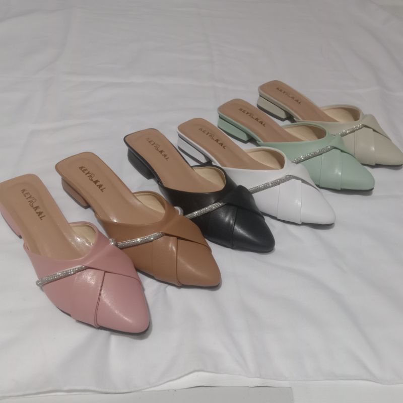 sepatu helss wanita terbaru hak 2 cm produk terbaru