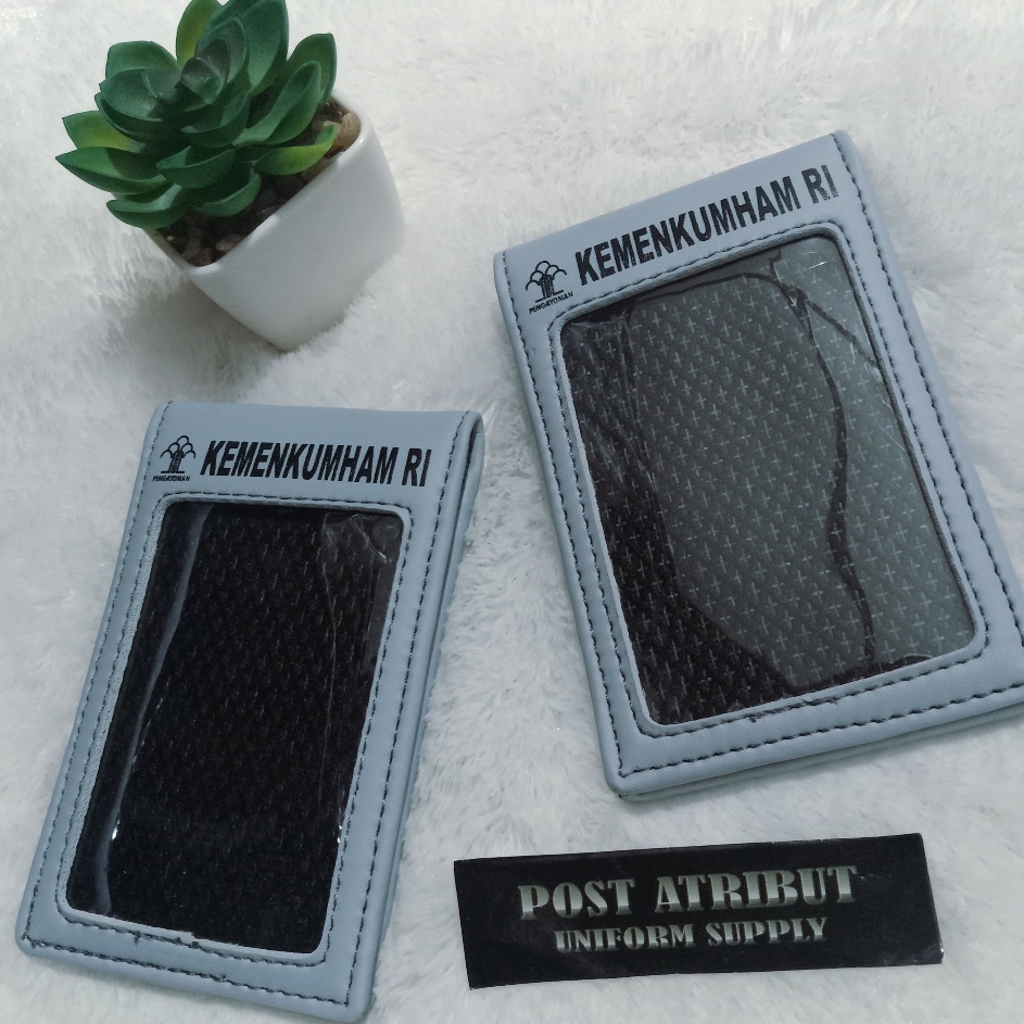 

Tempat ID Card KUMHAM Magnet ID Card Magnet Pengayoman Atribut LAPAS Atribut KUMHAM