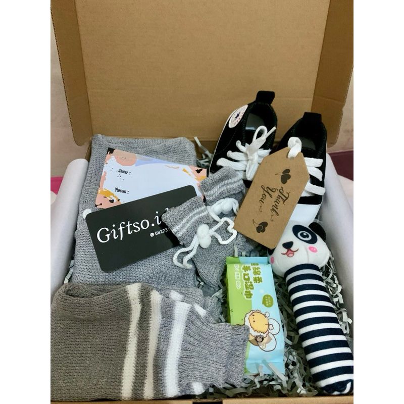 Gift Box Set Rajut Baby boy