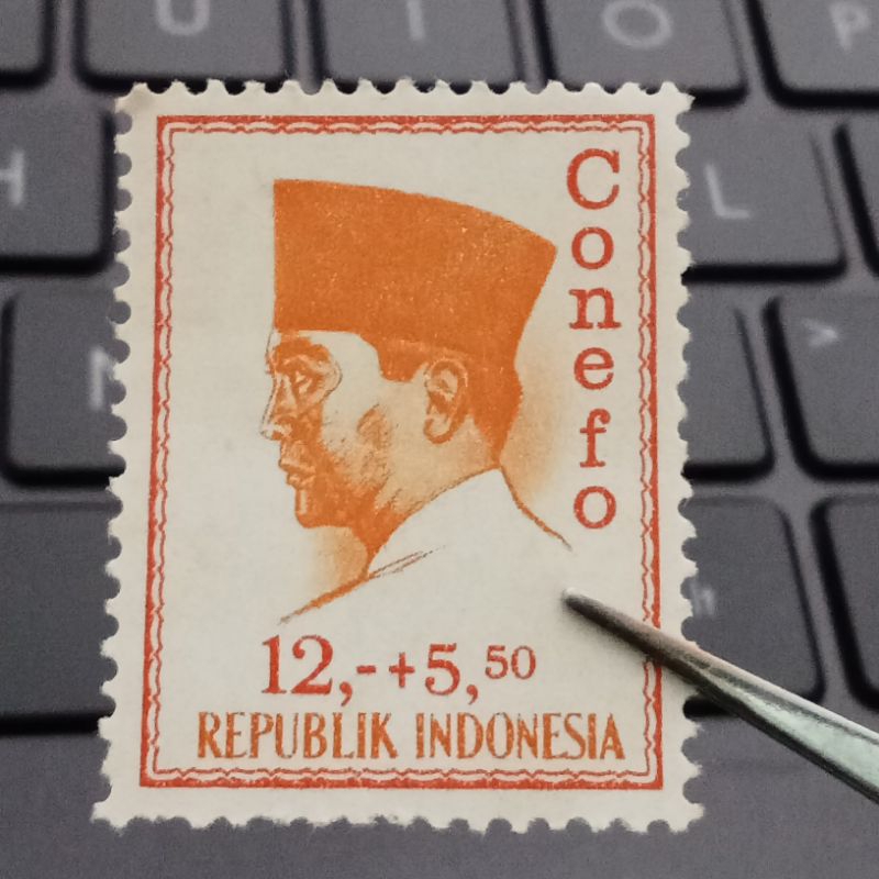 Perangko Kuno Soekarno Conefo 12+5 Rupiah Mint - Prangko