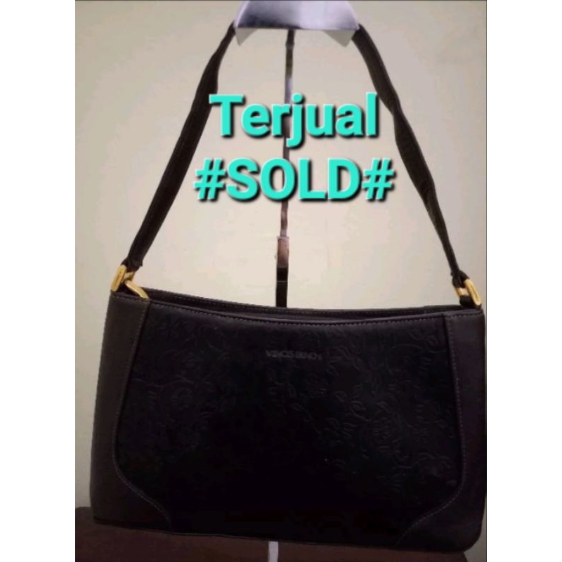 vincis bench tote bag, kulas dgn motif timbul yg cantik. Sudah Terjual #SOLD#
