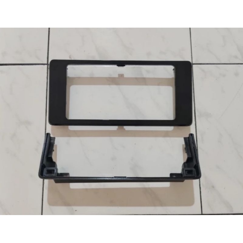 panel head unit tape tv 8inch mobil mitsubiahi xpander new original