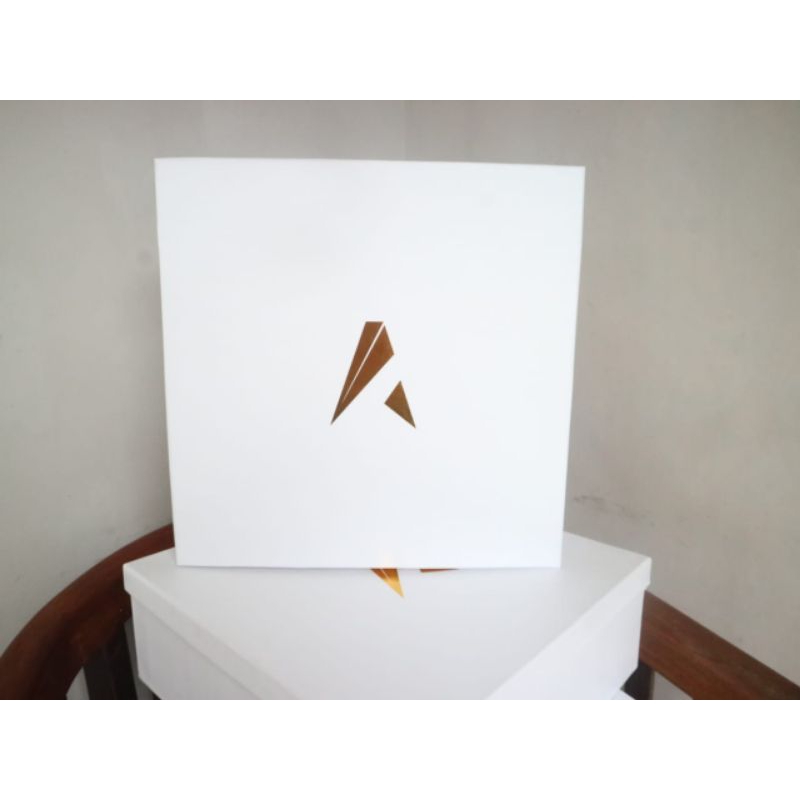 

Hardbox/hampers ukuran 30x25x5 custom desain