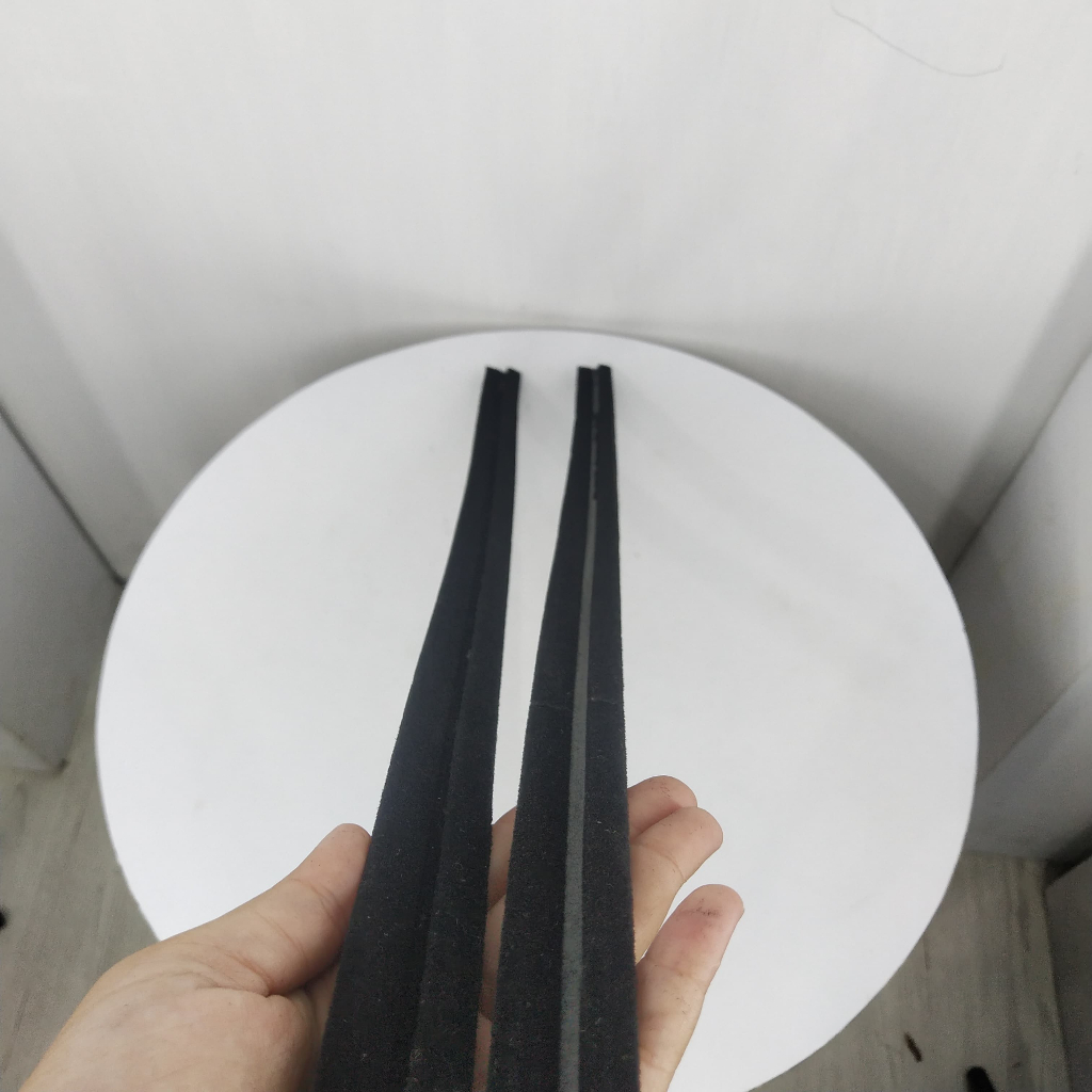 Pelipit Kaca Dalam Depan Set Mobil Nissan Frontier