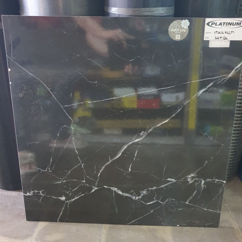keramik lantai kamar tidur dapur ruang tamu teras rumah PLATINUM 60x60 STOCKHOLM BLACK marble hitam 