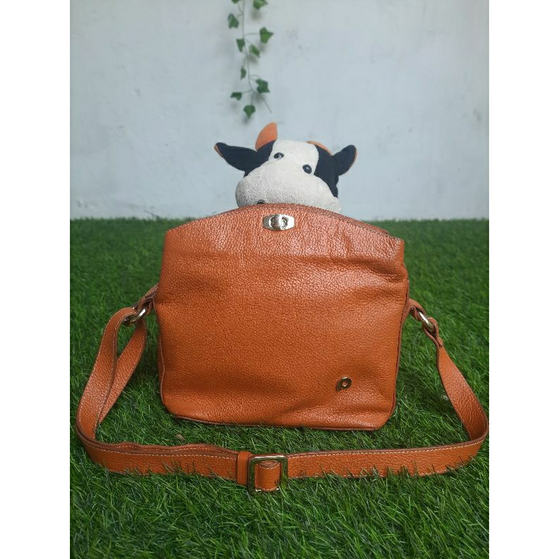 tas slempang papillon