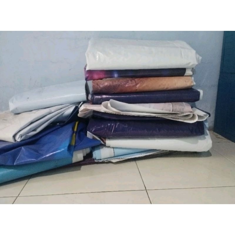 spanduk banner terpal baliho bekas ukuran 4x4 M