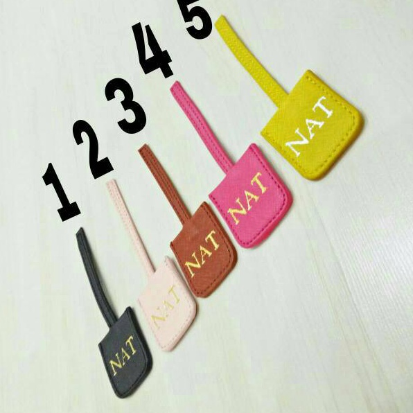 

Initial Name Tag Bag Charm Hangtag