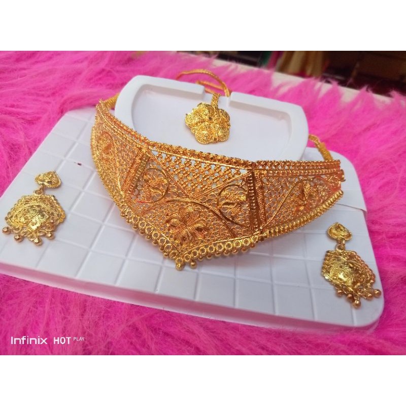 PROMO  Mewah Mutiara Kalung Set Anting Mangtika Tika Set Perhiasan Pesta India Choker Set Aruhi Depi