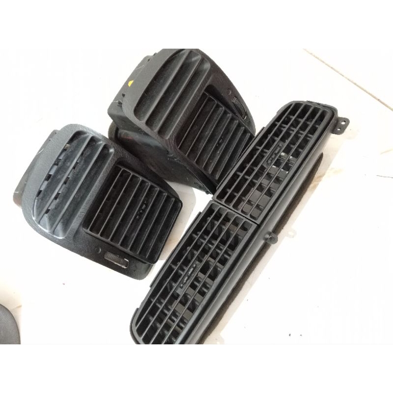 kisi2 AC copotan Honda stream