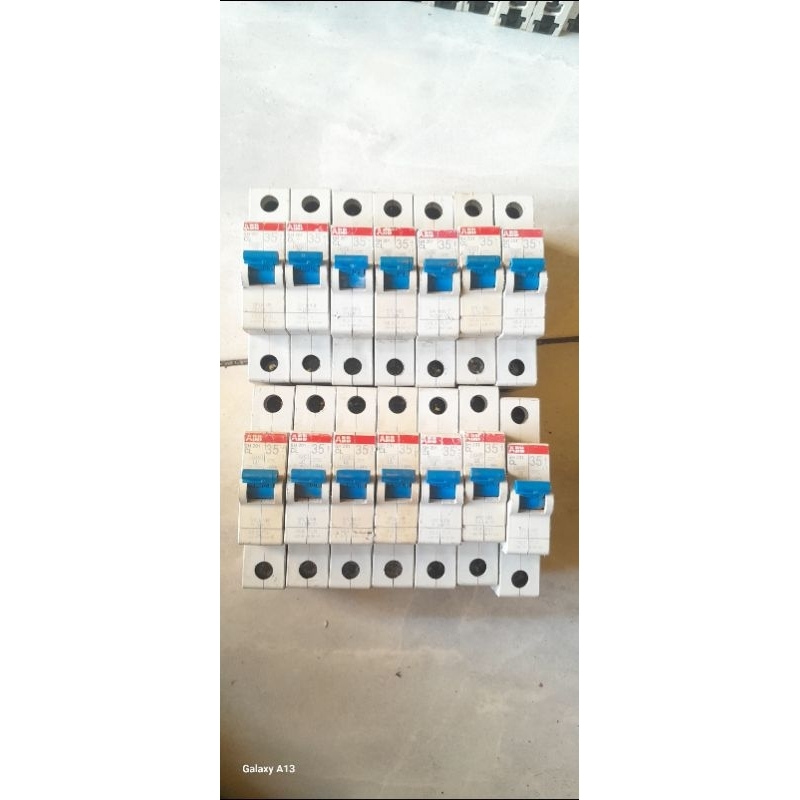 mcb abb bekas 35a